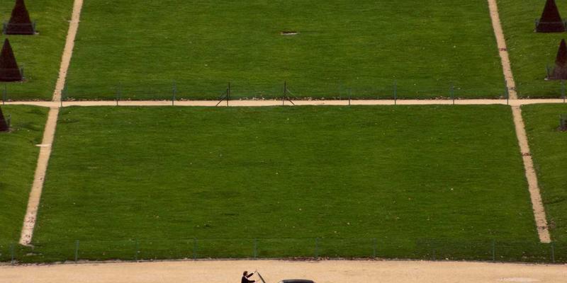 新媒体广告、户外广告与广播广告：福建学术期刊数字化传播与影响力提升策略——以《厦门大学学报》为例